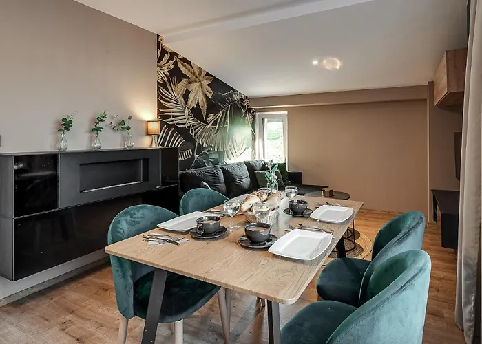 Loft House Double Apartament Z Ogrodkiem